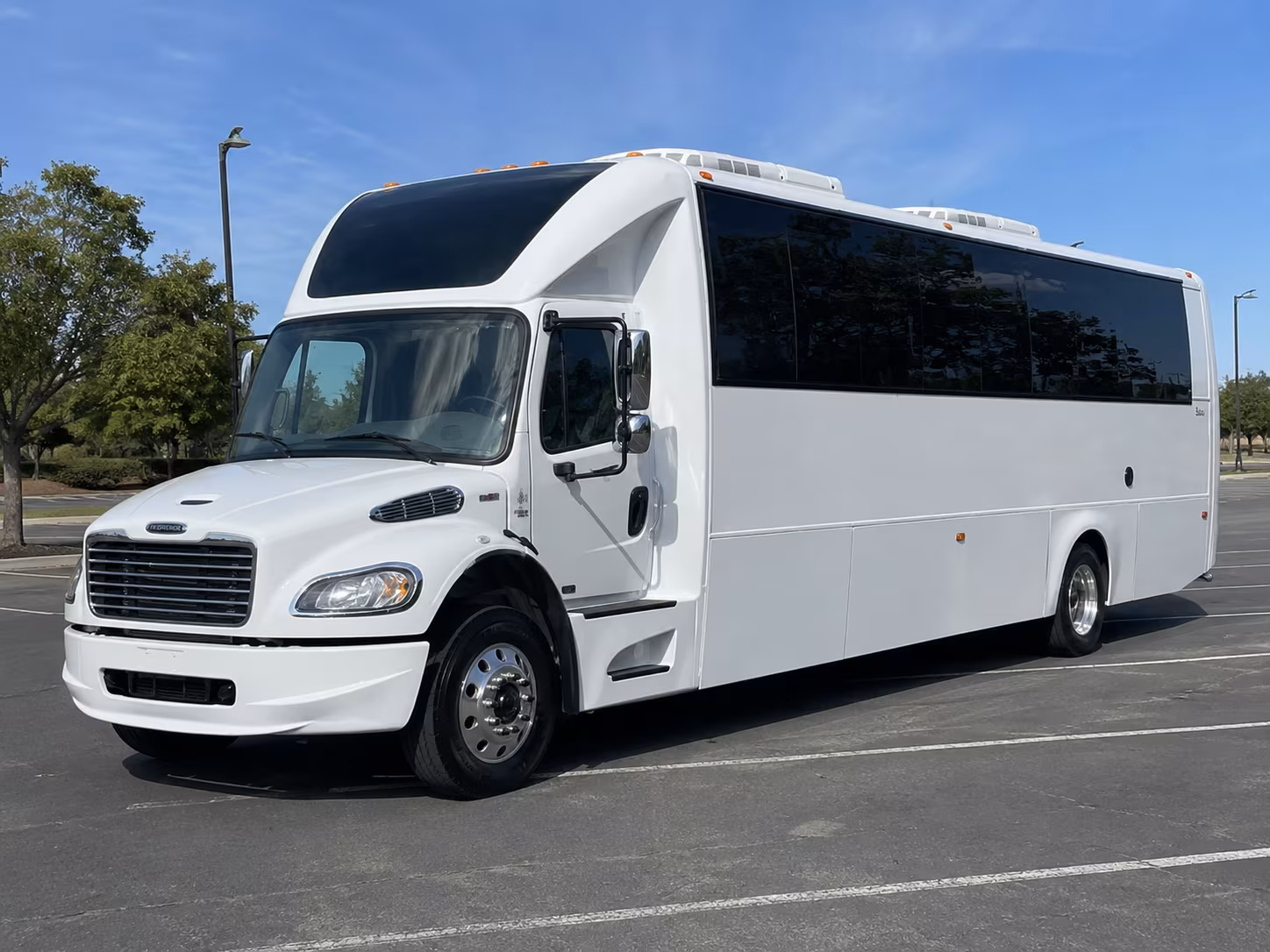 bachelorette party buses to madera wine trail tasting rooms
