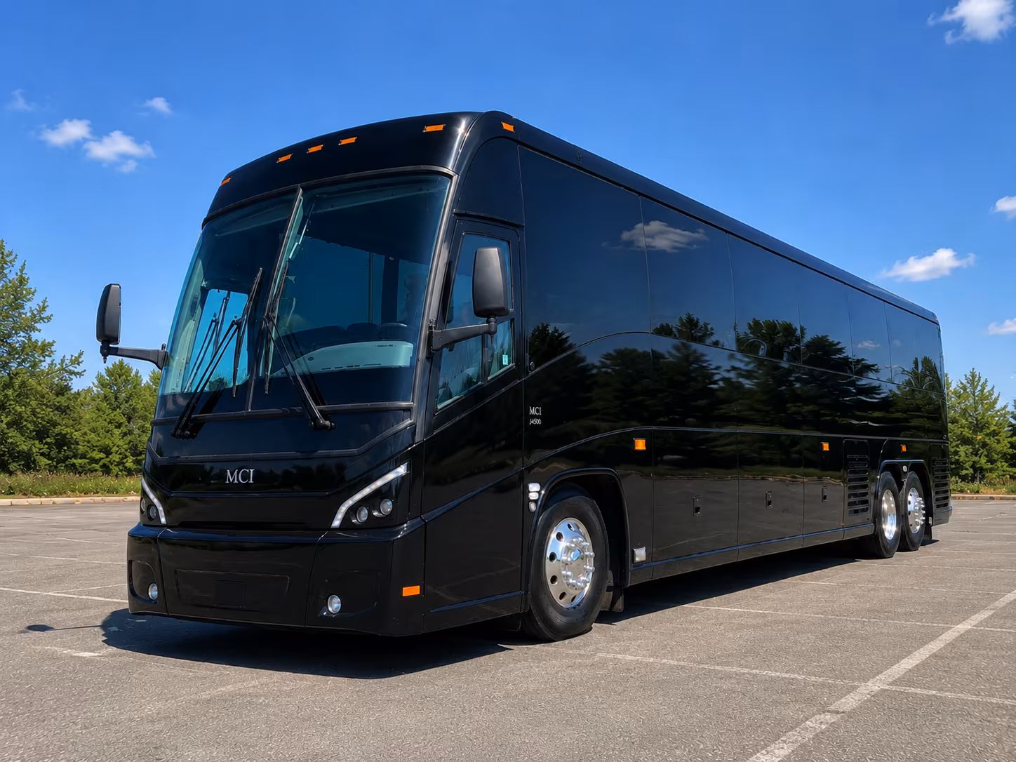 charter buses for groups coming to fresno from clovis visalia and the valley