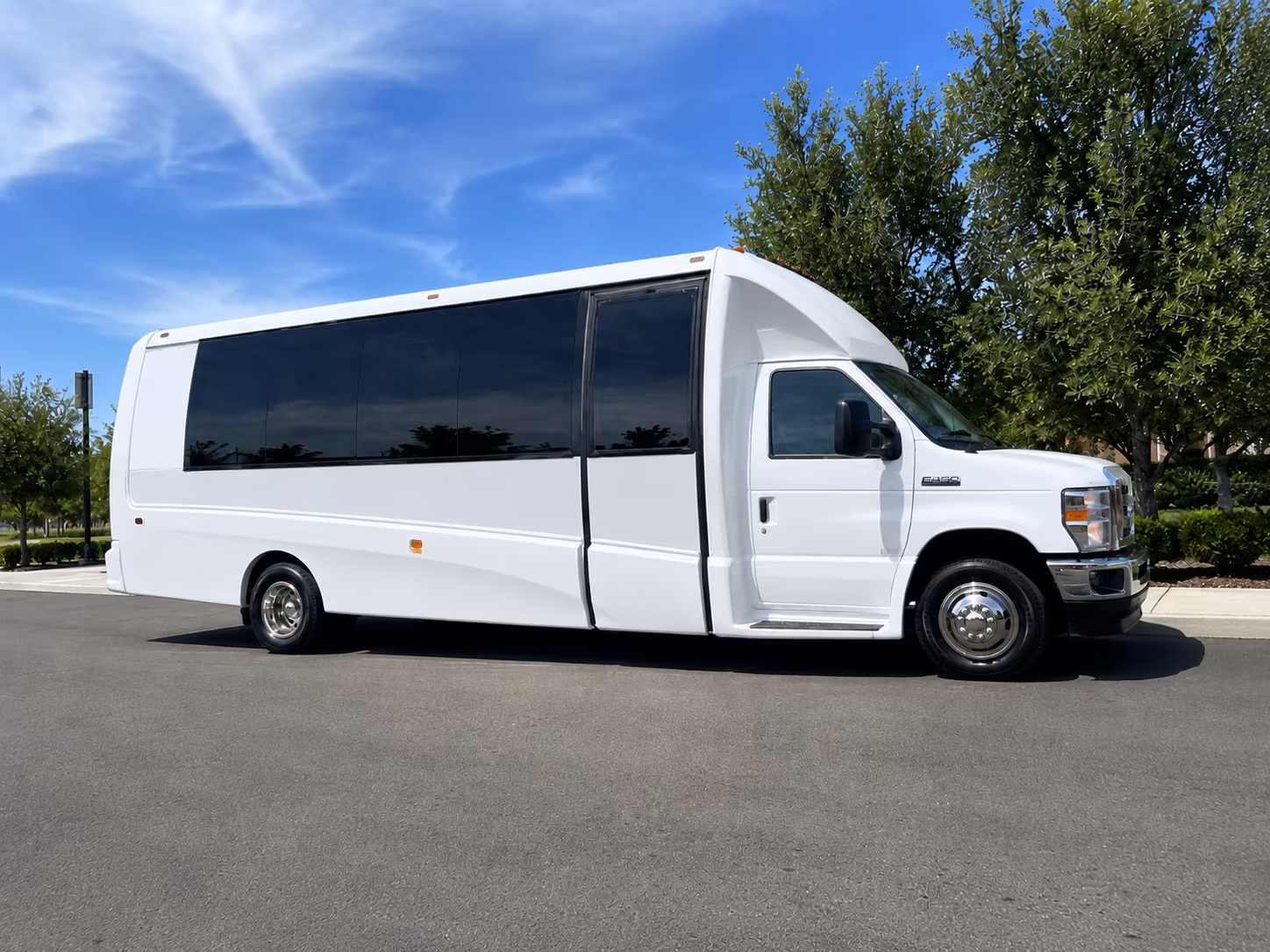 fresno wine tour transportation