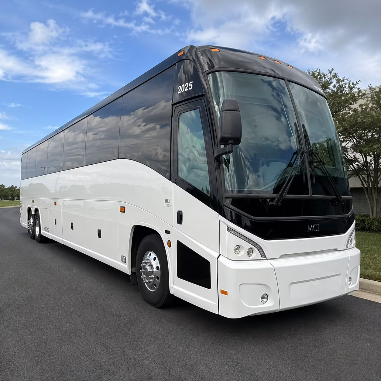 long distance corporate bus rentals along the ca 99 corridor